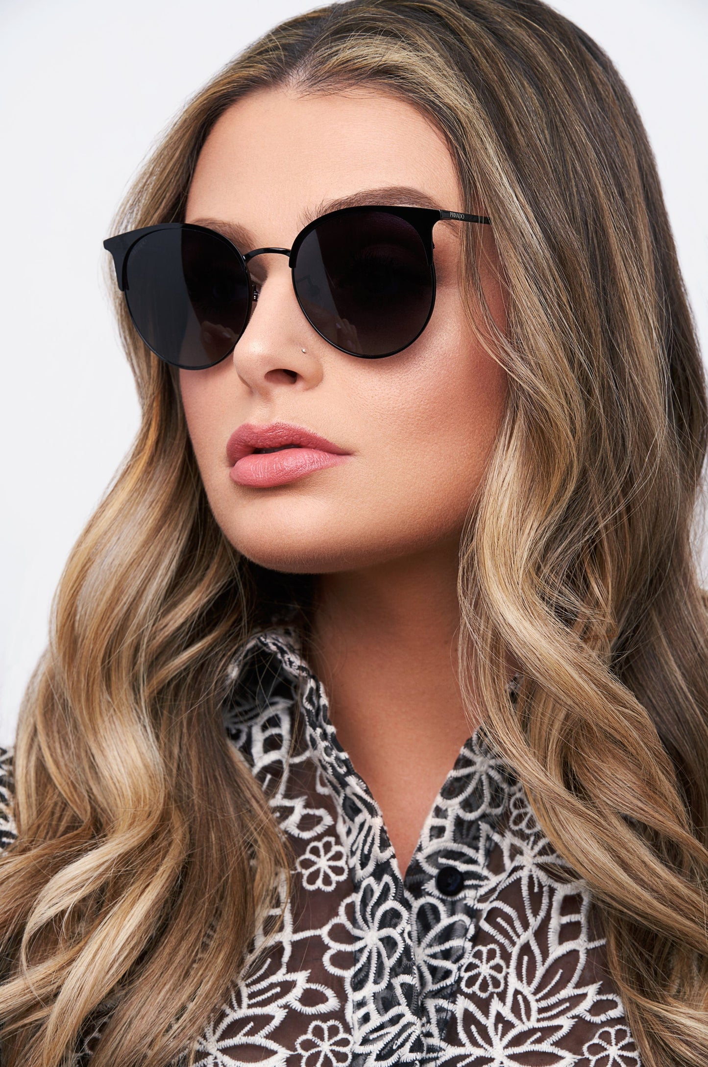 Verraux - Black Cat-Eye Sunglasses - Scratch Resistant