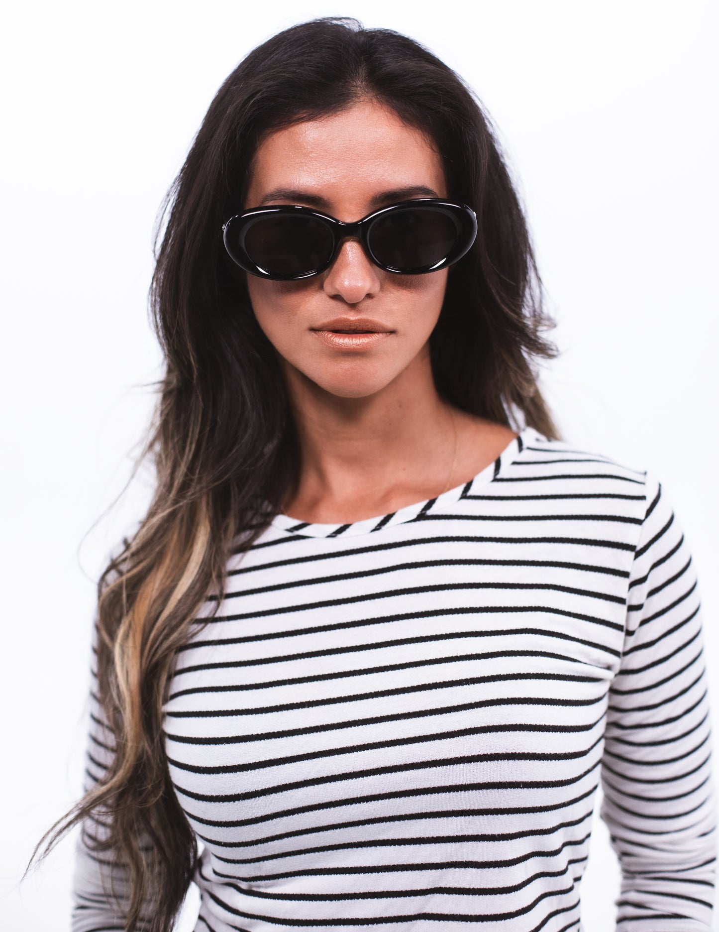 Asio - Designer Oval Sunglasses - Black & Snowy White